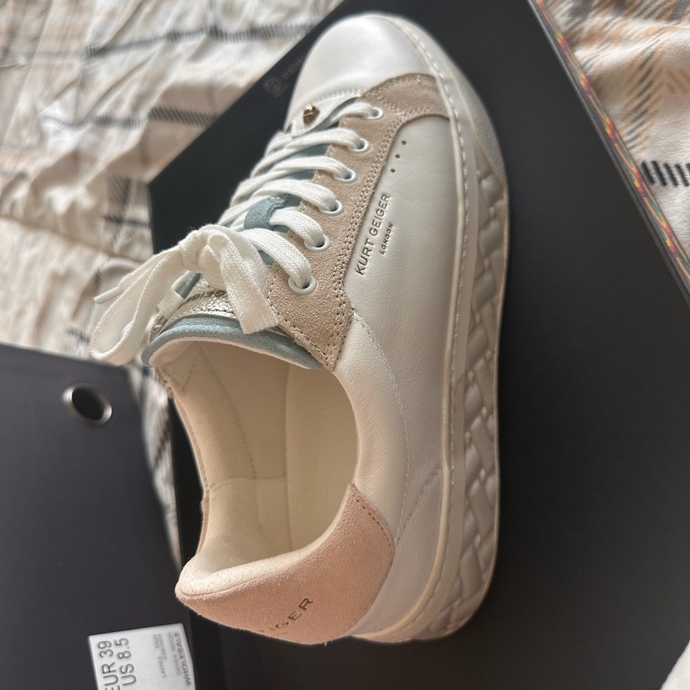 Kurt Geiger Multicolor Patterned Box - image 2